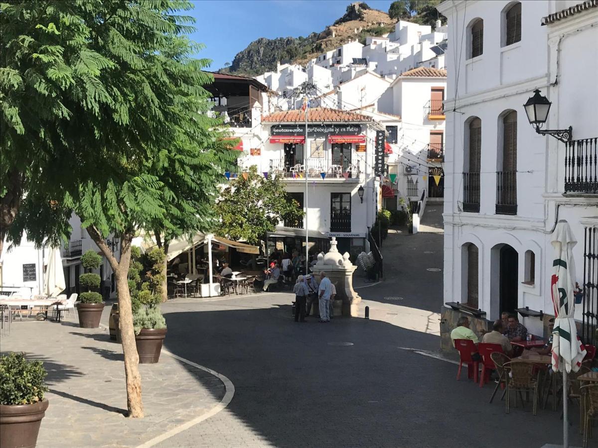 3 Storey Townhouse - Costa Del Sol Bahia de Casares Екстериор снимка